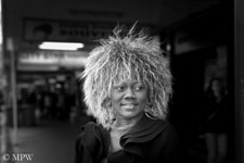 pretty woman Queen St with great hair